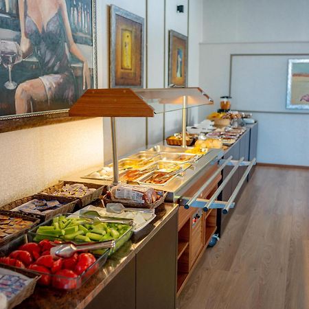 Hotel Montana Palace Крушево Экстерьер фото